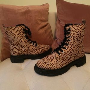 Leopard combat boots
